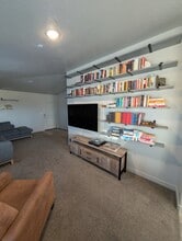 1167 E Telegraph St, Unit A305 in Washington, UT - Foto de edificio - Building Photo