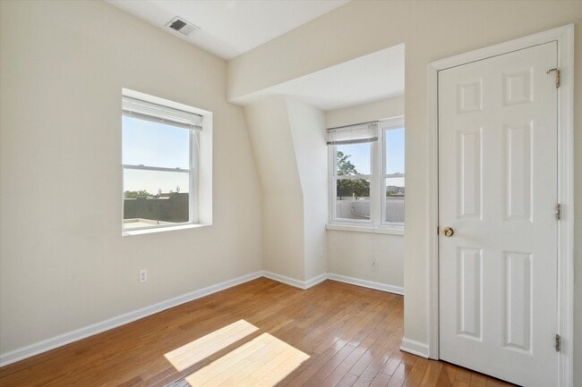 1519 N 16th St in Philadelphia, PA - Foto de edificio - Building Photo