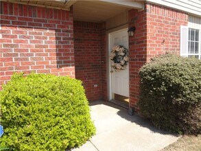 2402 Jeremiah Pl in Fayetteville, AR - Building Photo - Building Photo