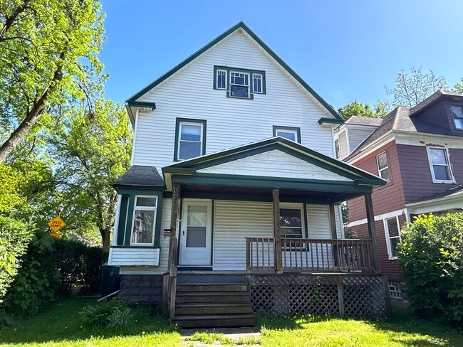 651 Garson Ave