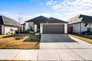1245 La Bamba Dr in Haslet, TX - Building Photo