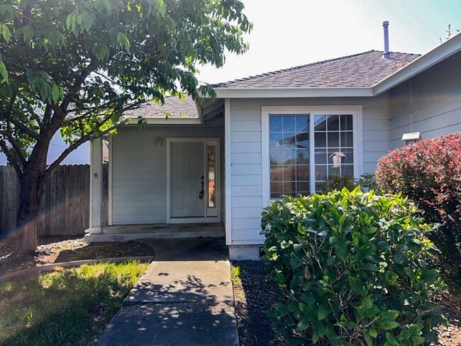 4754 Kincaid Ct in Eureka, CA - Building Photo - Building Photo