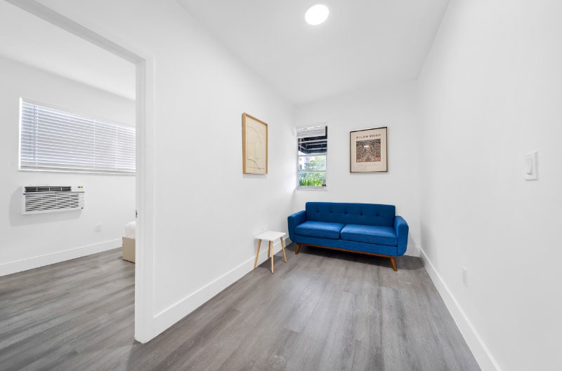 1029 SW 5th St in Miami, FL - Building Photo