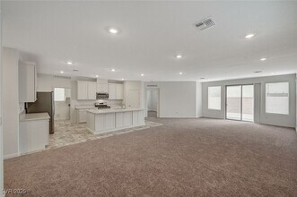 10198 Eden Mountain St in Las Vegas, NV - Building Photo - Building Photo