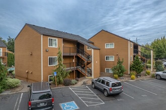 Executive 1801 in Portland, OR - Foto de edificio - Building Photo