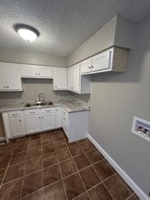 Grove Apartments in Dyersburg, TN - Building Photo - Building Photo