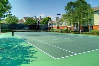 Governors Gate in Pensacola, FL - Foto de edificio - Building Photo