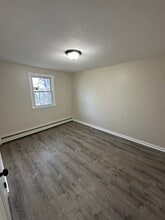 31 Joyce St in Webster, MA - Building Photo - Building Photo