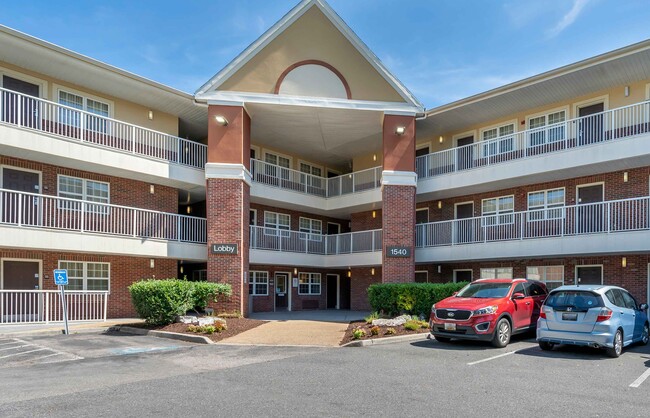 Furnished Studio-Chesapeake - Crossways Blvd.