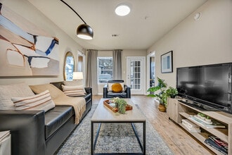 21 Oaks in Columbia, SC - Foto de edificio - Building Photo