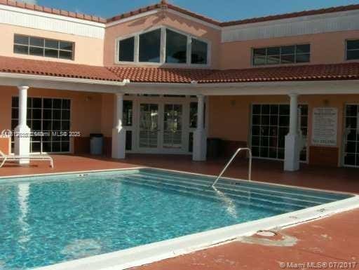21300 NE 8th Ct in Miami, FL - Building Photo - Building Photo
