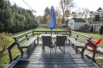 10 Newark St in Saratoga Springs, NY - Building Photo - Building Photo