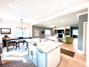3 Intracoastal Ct in Isle Of Palms, SC - Foto de edificio - Building Photo