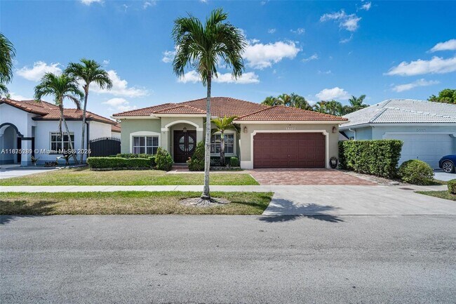 14880 SW 32nd St in Miami, FL - Building Photo - Building Photo
