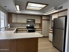 966 E Morningstar Ln in Tempe, AZ - Building Photo - Building Photo