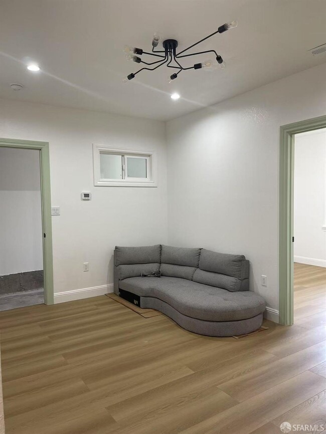 property at 1435 Newcomb Ave