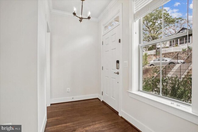 3016 20th St S in Arlington, VA - Building Photo - Building Photo