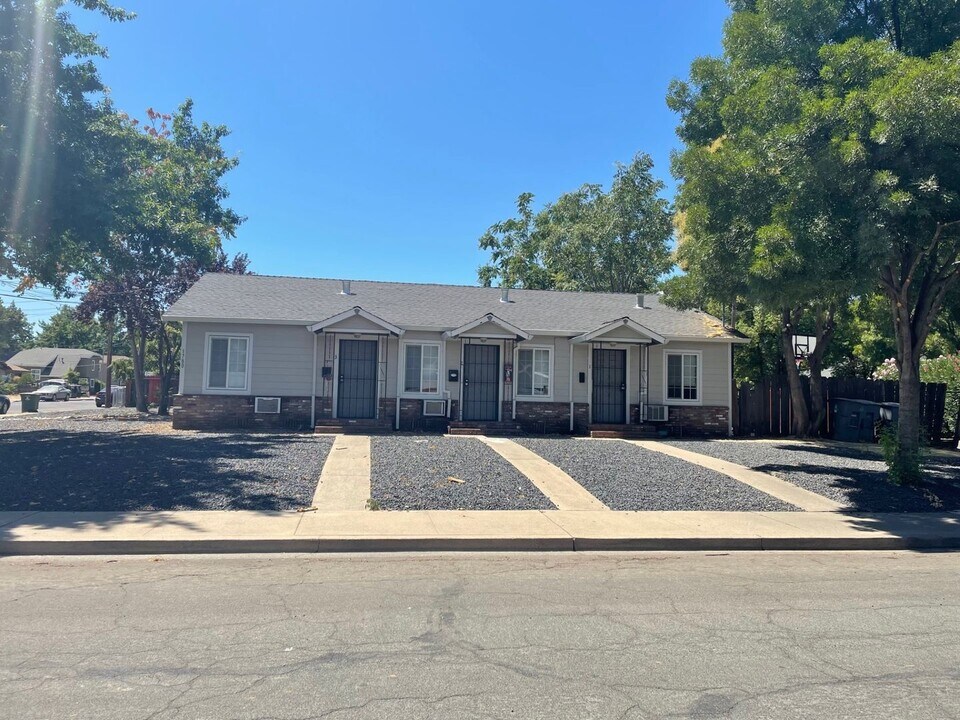 1780 6th Ave in Oroville, CA - Building Photo
