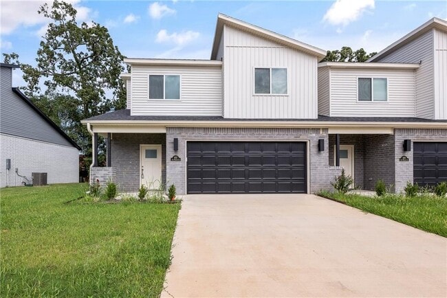 652 Sun Meadows Loop in Centerton, AR - Building Photo - Building Photo