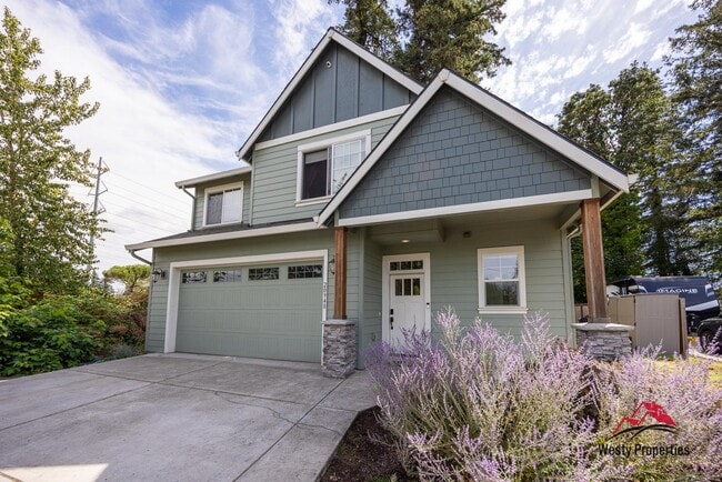property at 20948 NE Wistful Vista Dr