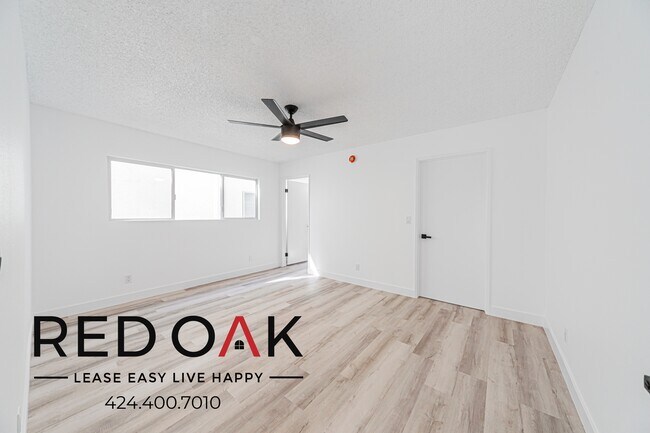 9809 Regent St in Los Angeles, CA - Building Photo - Building Photo