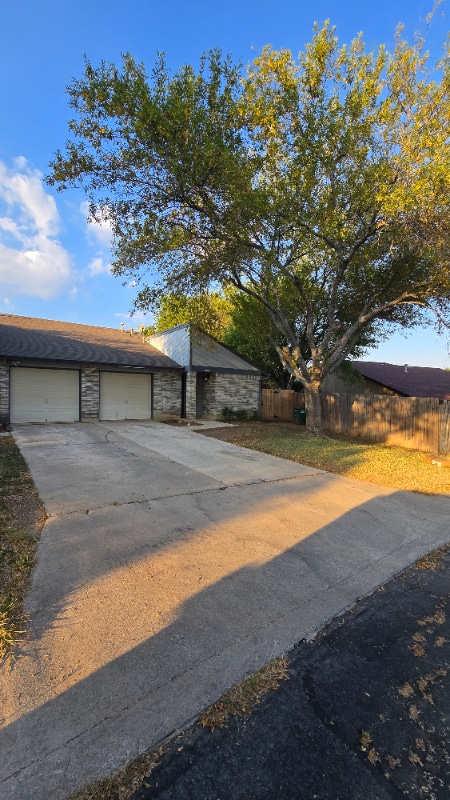 property at 14447 Hereford