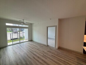 1301 Leah Ave in San Marcos, TX - Building Photo - Building Photo