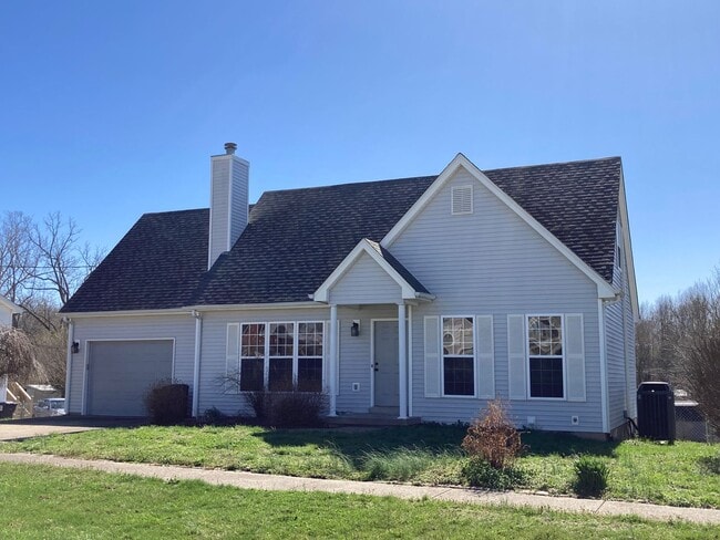 property at 812 Edgebrook Dr