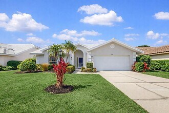 6409 Stone River Rd in Bradenton, FL - Building Photo - Building Photo