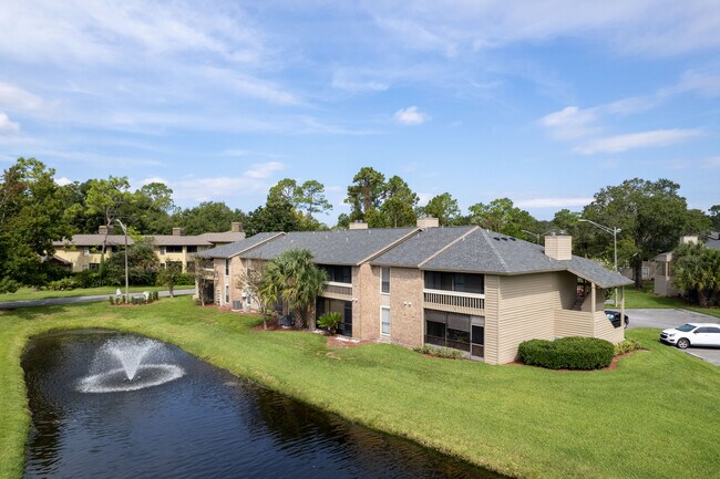 The Landings at Belle Rive in Jacksonville, FL - Building Photo - Building Photo