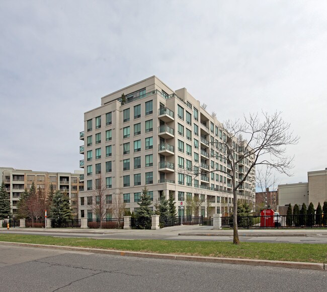 The Hemingway in Toronto, ON - Building Photo - Primary Photo