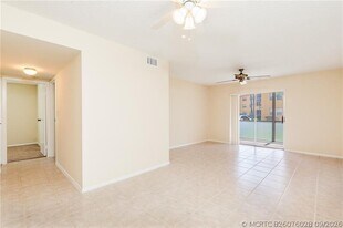 4324 NW 9th Ave in Pompano Beach, FL - Building Photo