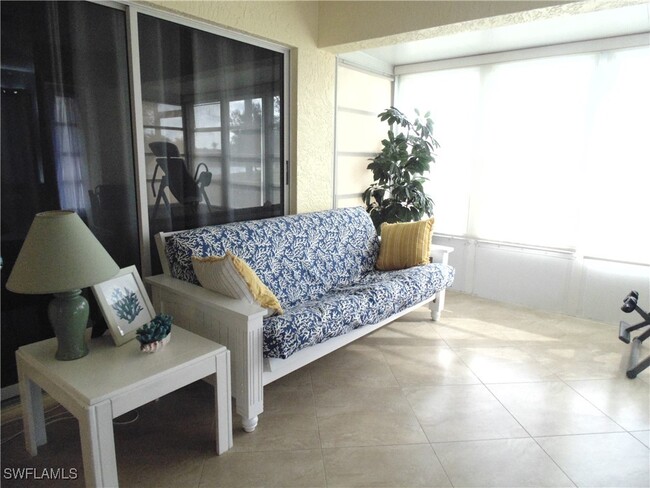 property at 1900 Corona Del Sire Dr