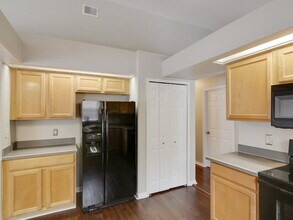 16329 Coopers Hawk Ave in Clermont, FL - Foto de edificio - Building Photo