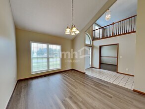 160 Whittington Pl in Pataskala, OH - Building Photo - Building Photo