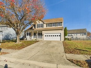 10561 Gallant Fox Way in Ruther Glen, VA - Building Photo - Building Photo