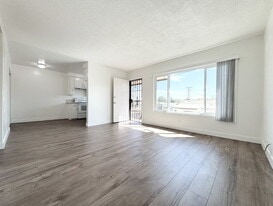 820 Oakwood St in Montebello, CA - Building Photo