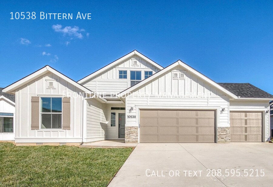 10538 W Bittern St in Star, ID - Building Photo