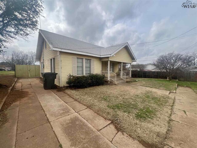 3111 Avenue E in Wichita Falls, TX - Building Photo - Building Photo