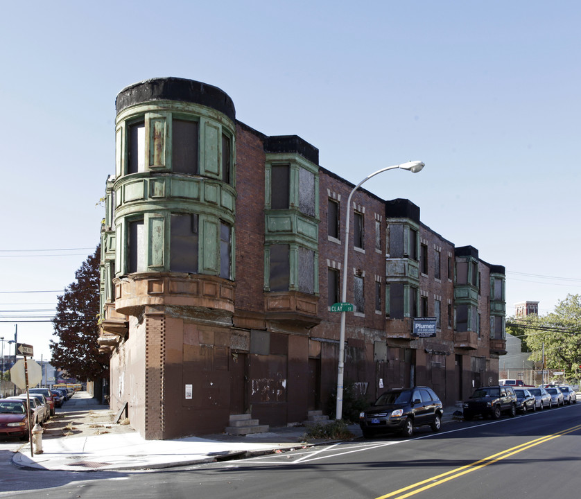 Ridge Pointe in Philadelphia, PA - Building Photo