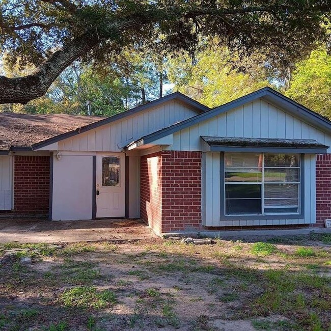 23472 Pine Forest Dr in New Caney, TX - Building Photo - Building Photo