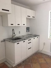 645 NE 77th St in Miami, FL - Building Photo - Building Photo