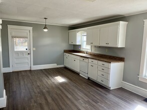 413 Elm St in Millersburg, OH - Building Photo - Building Photo