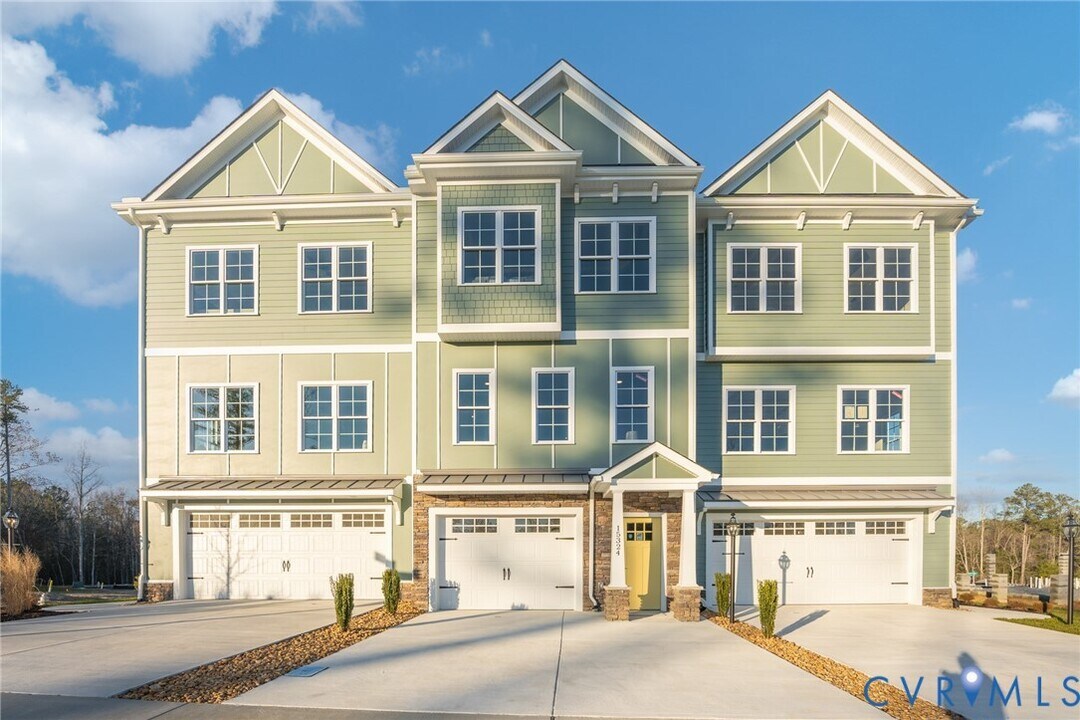 15305 Princess Lauren Ln in Midlothian, VA - Building Photo