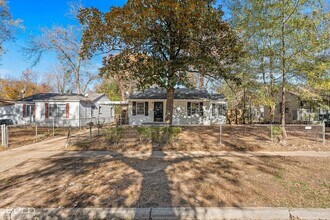 2754 Lakehurst Ave in Shreveport, LA - Building Photo - Building Photo