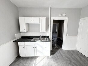 2708 7th Ave in Rock Island, IL - Building Photo - Building Photo