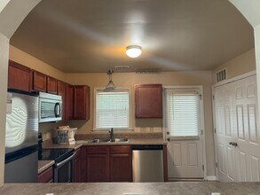 286 Caldwell Loop in Jacksonville, NC - Building Photo - Building Photo