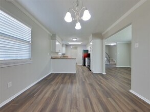 6128 Silver Leaf Dr in League City, TX - Building Photo - Building Photo