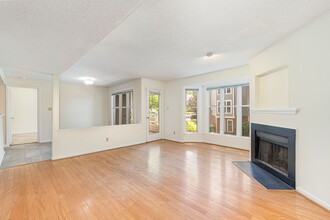 1011 Wirewood Dr in Raleigh, NC - Building Photo - Building Photo
