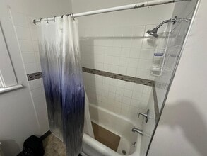 26 Pine Ridge Terrace in Cheektowaga, NY - Building Photo - Building Photo